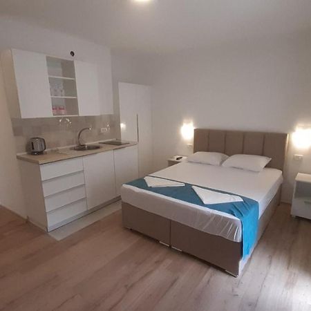 Guest House Mia Bečići Ngoại thất bức ảnh