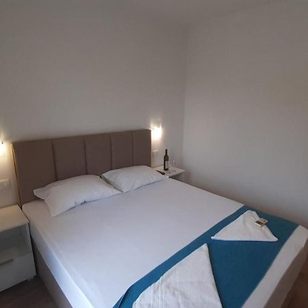 Guest House Mia Bečići Ngoại thất bức ảnh