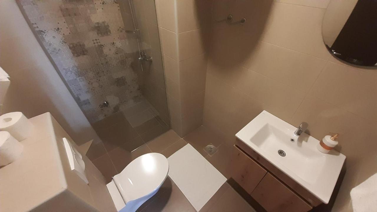 Guest House Mia Bečići Ngoại thất bức ảnh